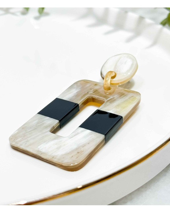 Boucles d'oreilles - corne naturelle - authentique - rectangle - pendante - couleur - noir